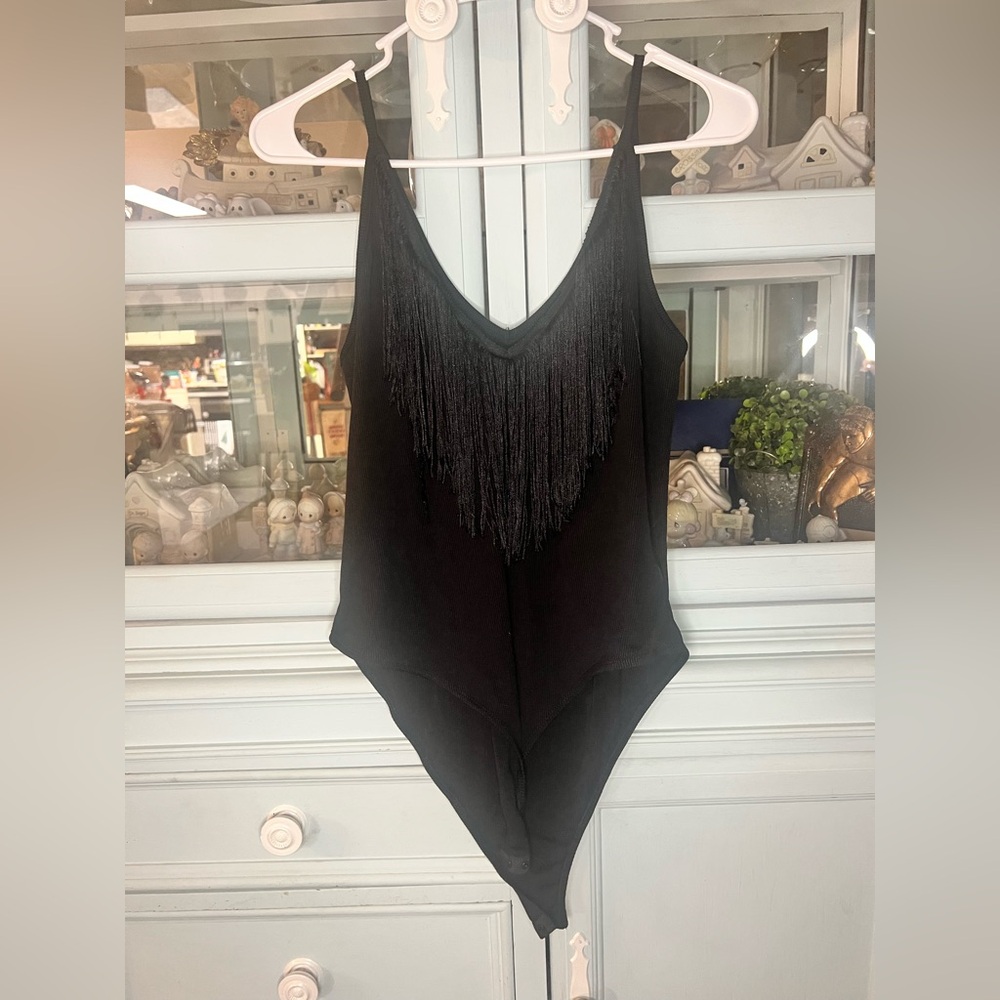 Chic Black Fringe Women's Bodysuit